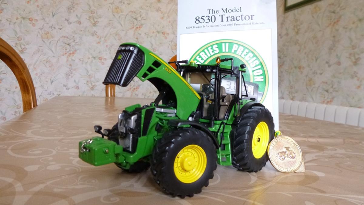 john deere 8530 ertl