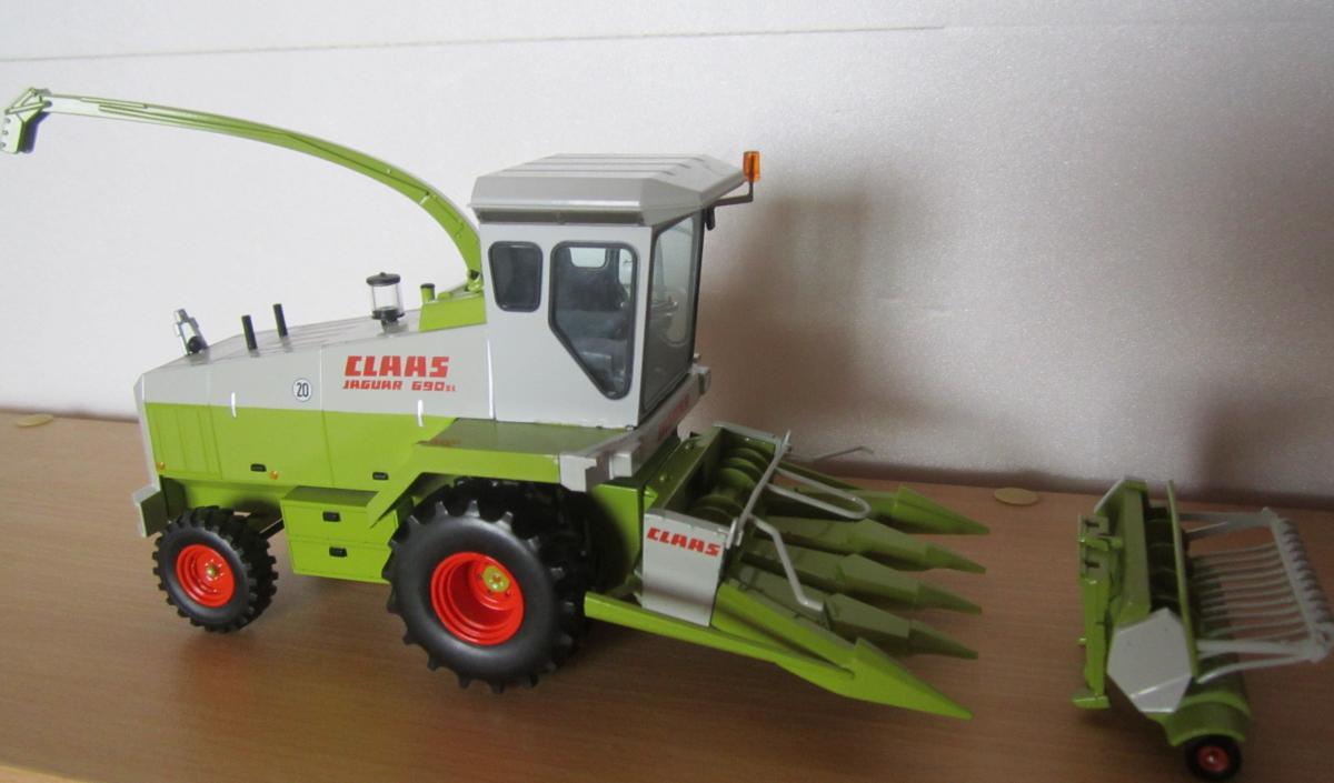 Claas jaguar 690 plus 2 coupes occasion - Norev 1/32 - Ensileuses