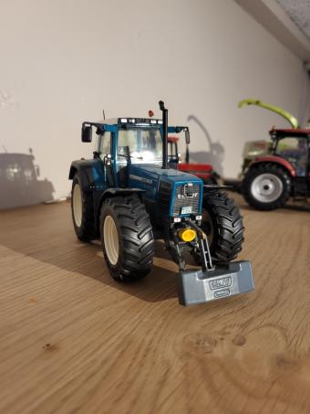 FENDT 816 blue petrol