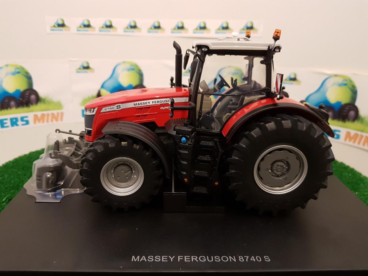 Miniature agricole Burago MASSEY FERGUSON 8740S AVEC REMORQUE A